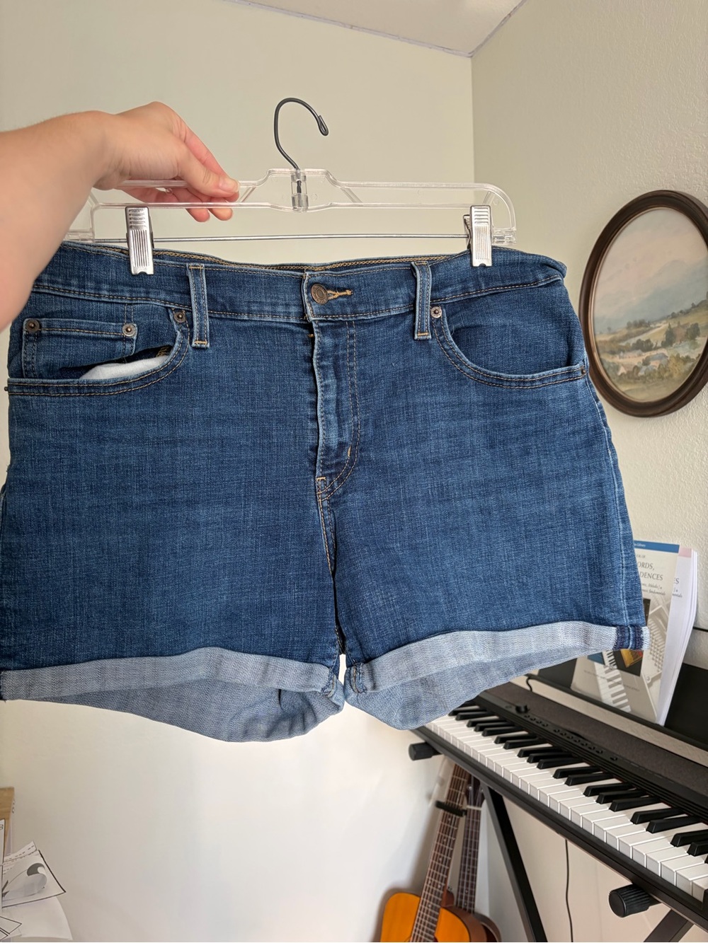 Levi’s mid length shorts